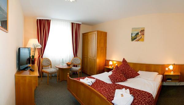 Hotel Auerhahn Masserberg Luaran gambar