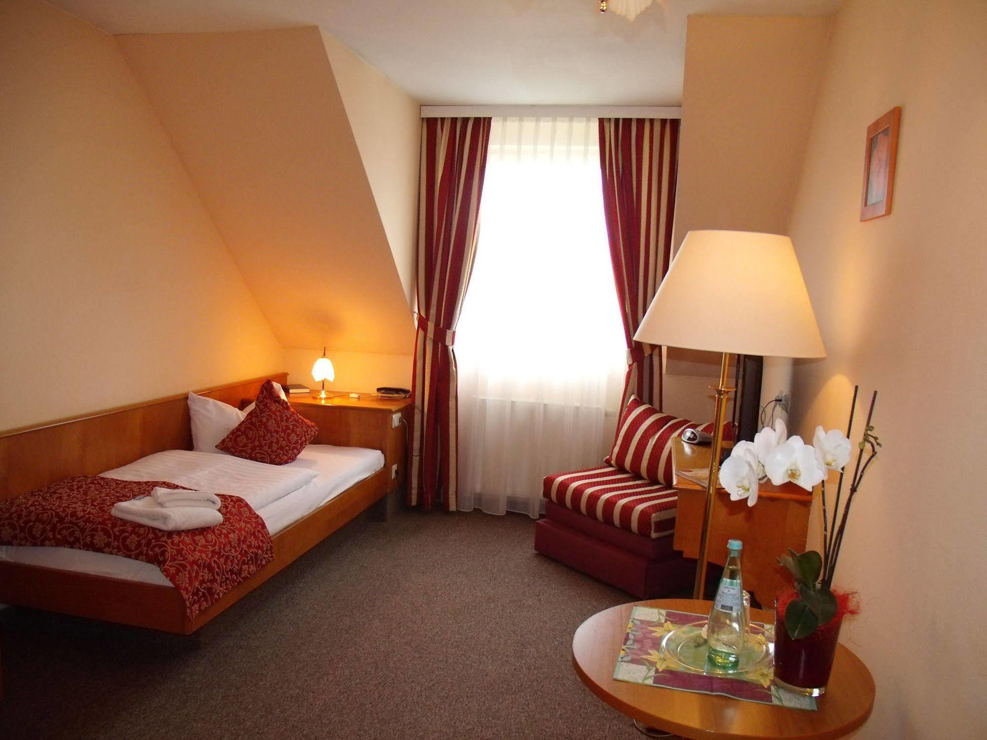 Hotel Auerhahn Masserberg Luaran gambar
